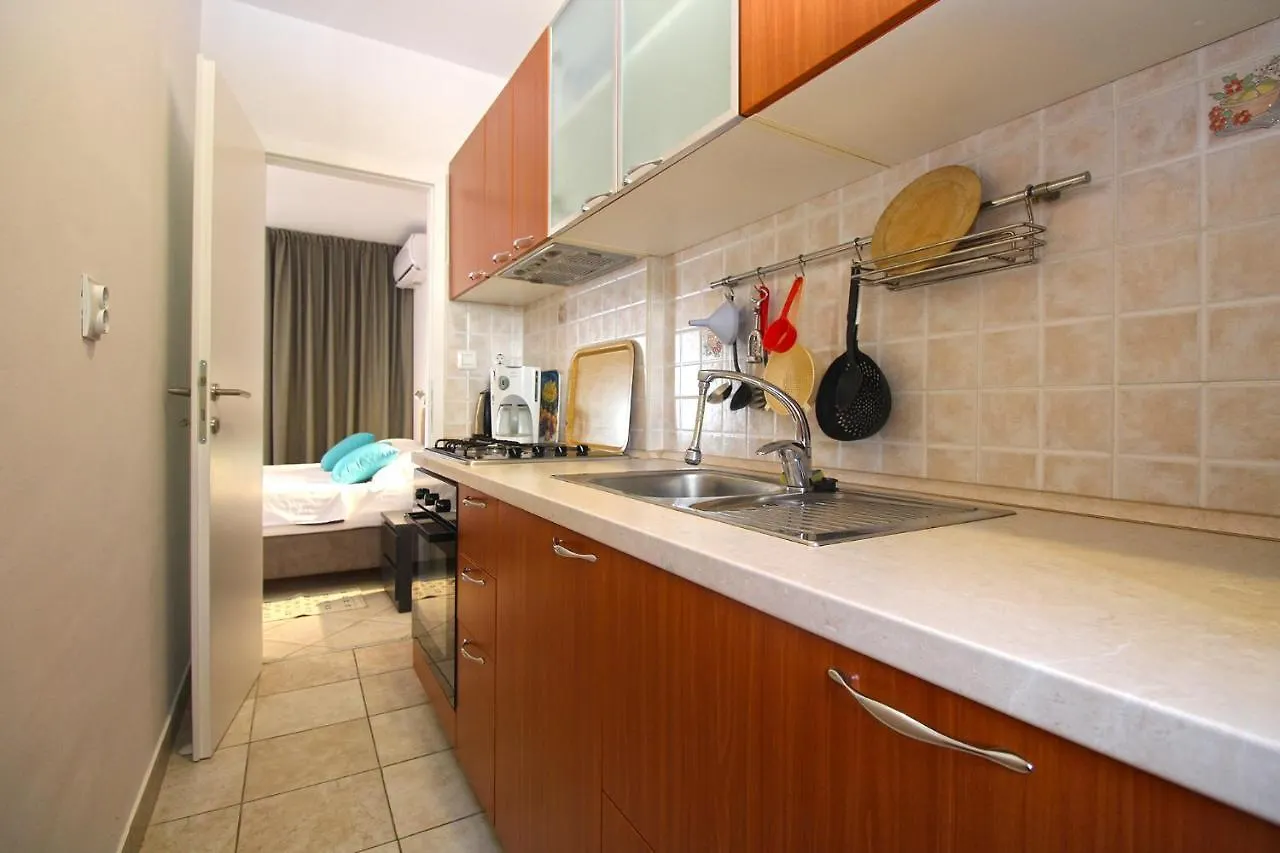 Apartment Rajka 2277 Premantura Croatia